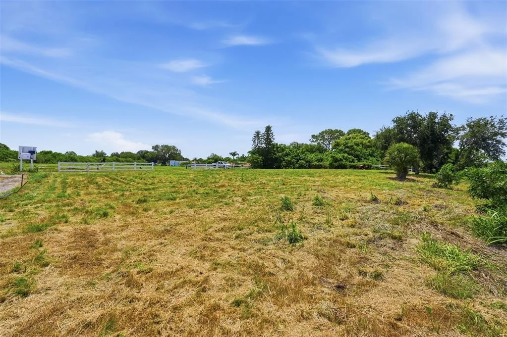 Photo of 1504 JACKSON DRIVE