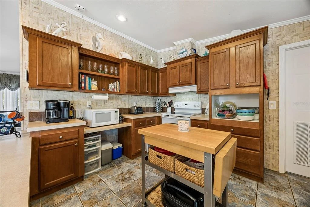 Photo of 334 PARADISE CIRCLE