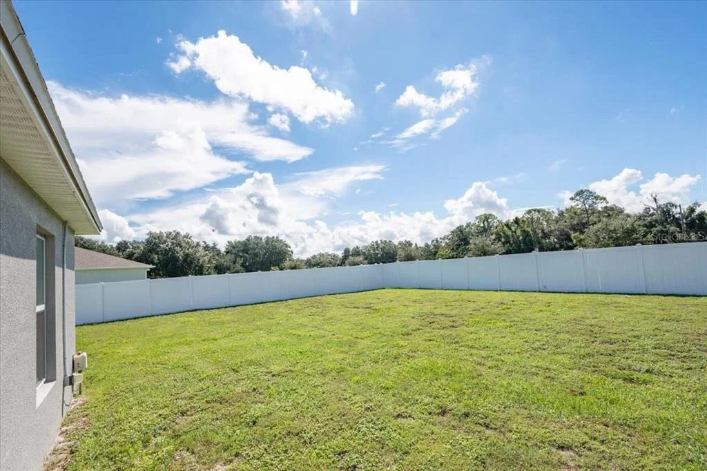 Photo of 912 LOCHLAND LOOP