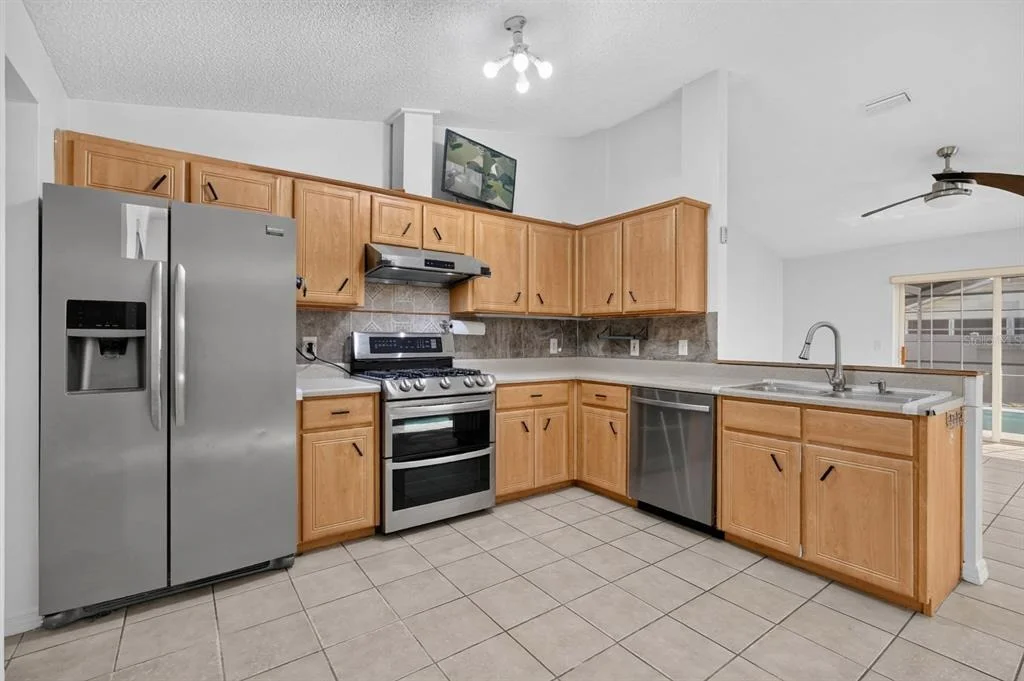 Photo of 20 LAKE MEADOW WAY