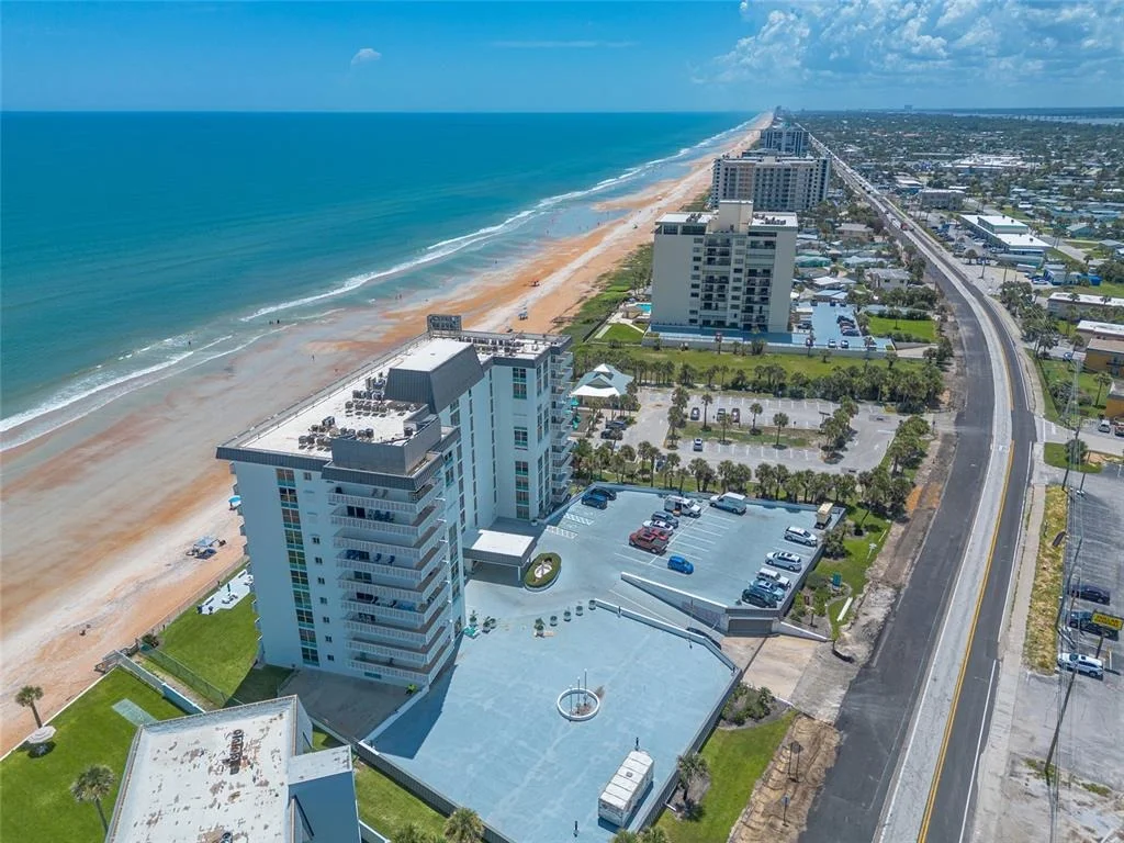 Photo of Unit J070 at 1575 OCEAN SHORE BOULEVARD