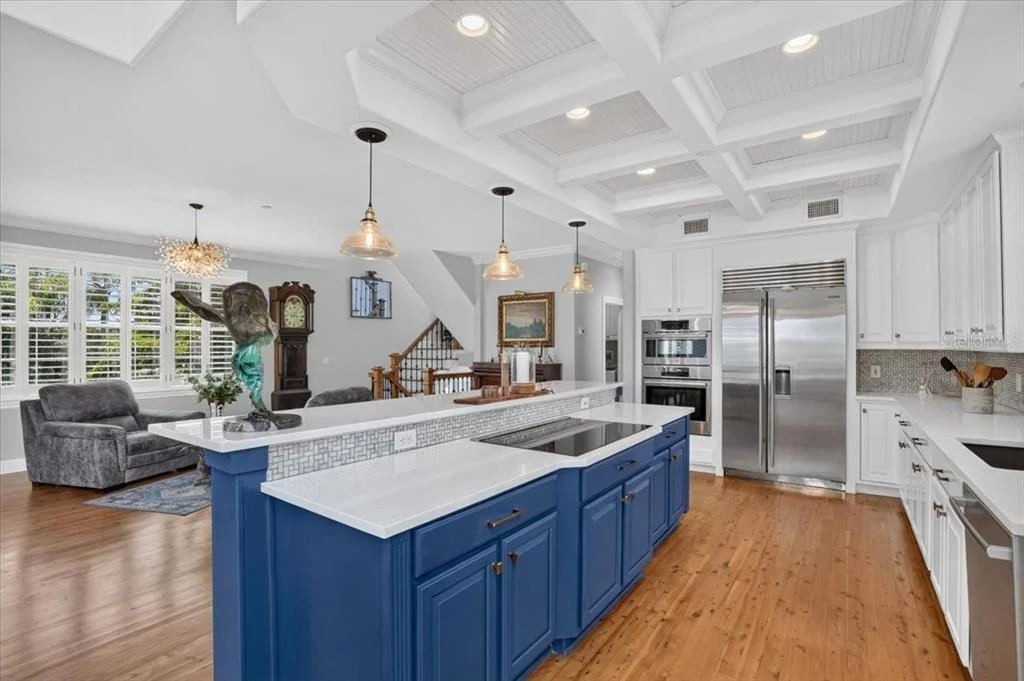 Photo of 6330 LAGUNA DRIVE
