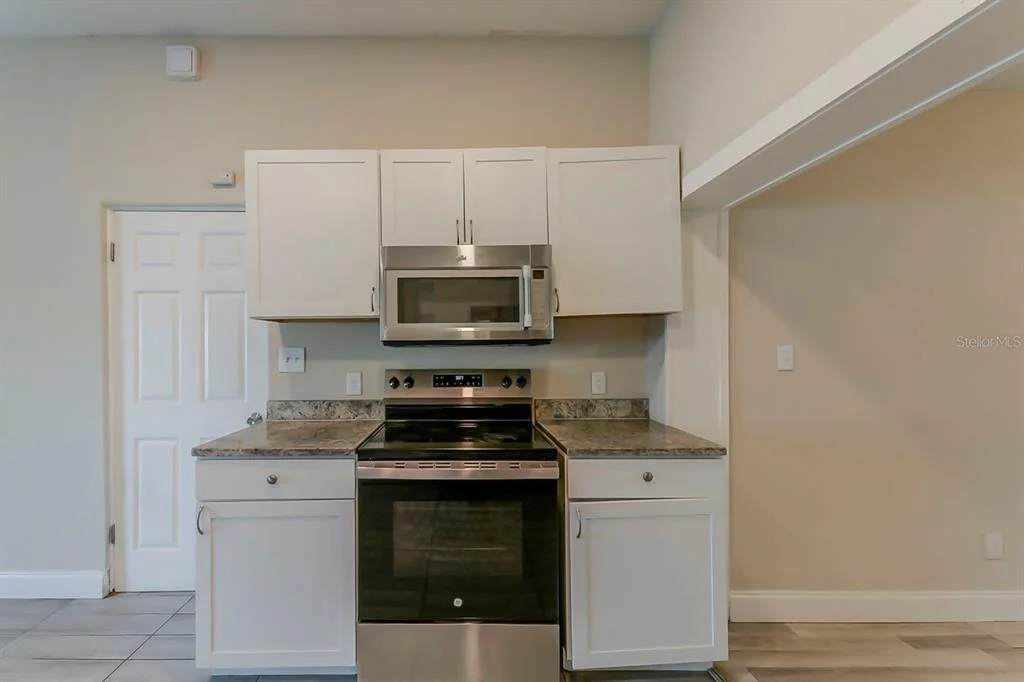 Photo of 1007 EMERALDA ROAD
