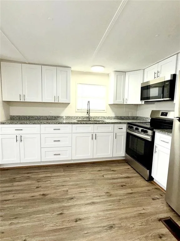 Photo of 7134 LOFTY DRIVE