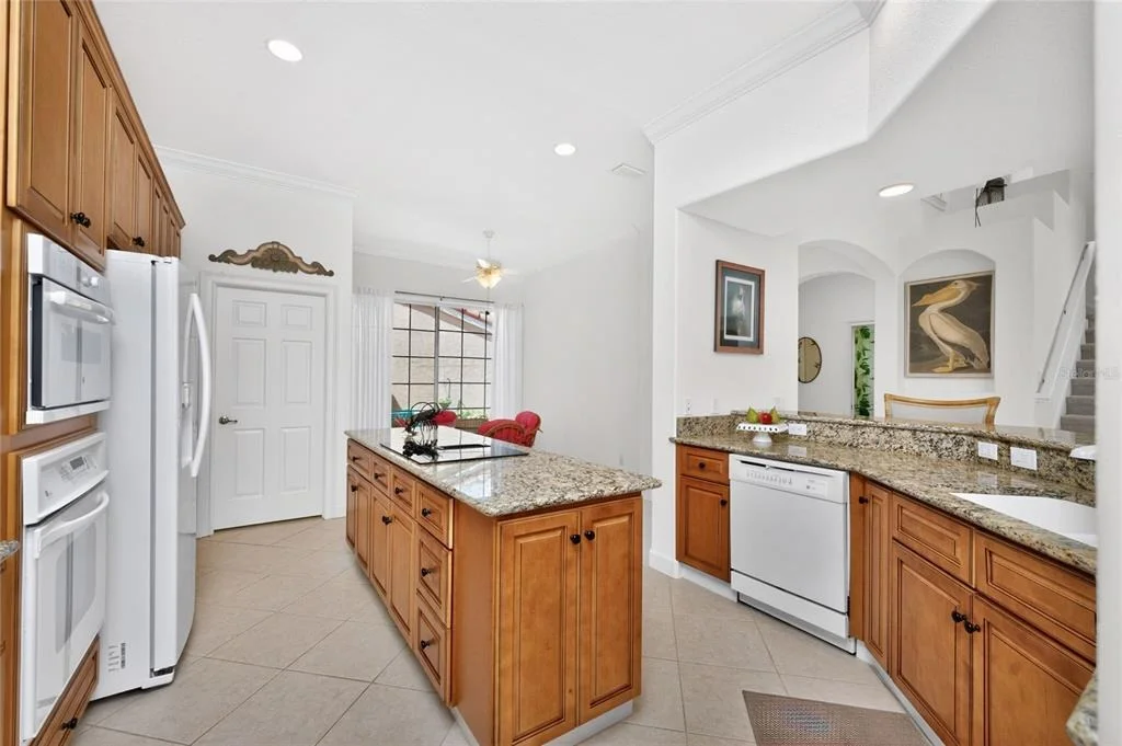 Photo of 3341 SUNSET KEY CIRCLE