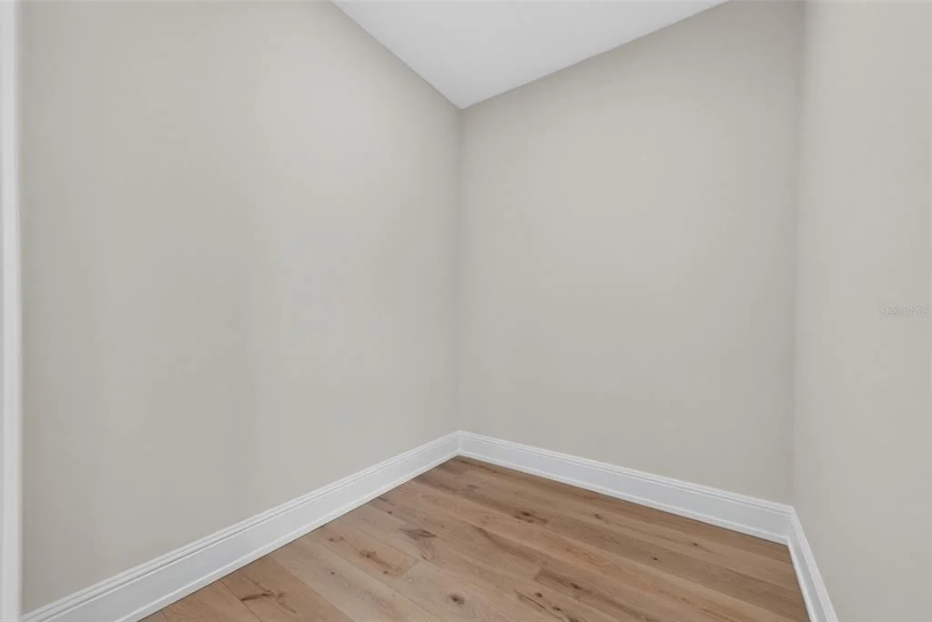 Photo of 656 TROPICAL CIRCLE