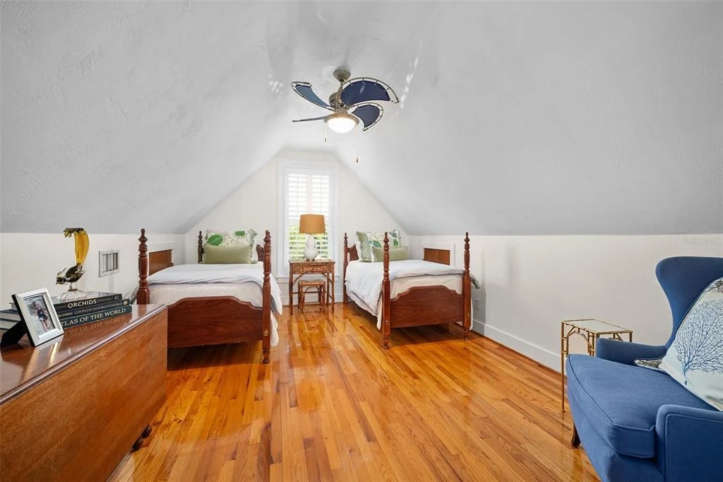 Photo of 94 N BEACH STREET