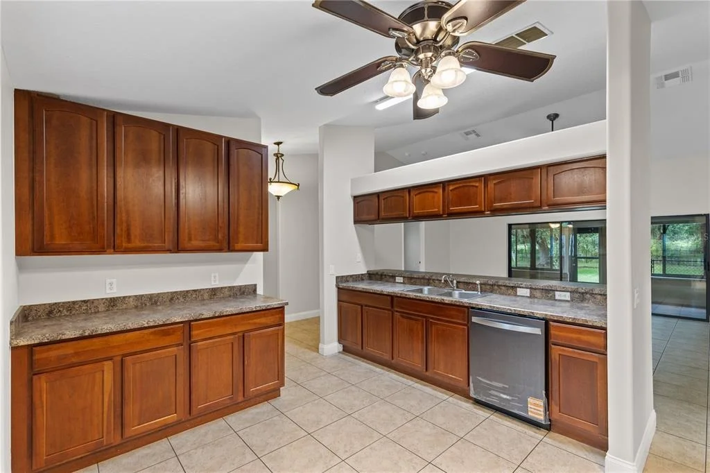 Photo of 4924 RAYLENE WAY