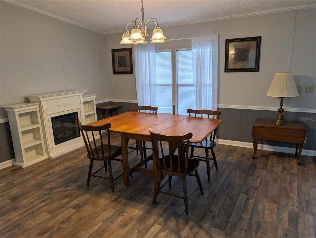 Photo of 25836 MANHATTAN LANE