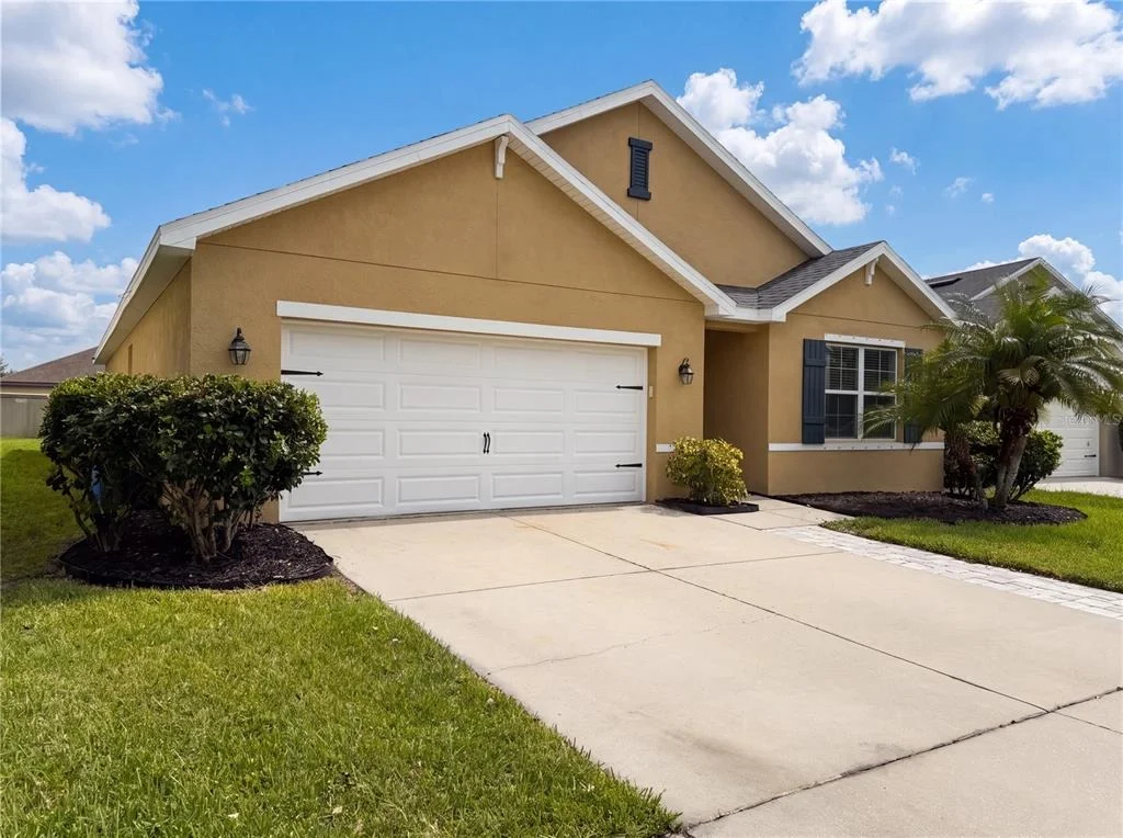 Photo of 16415 TREASURE POINT DRIVE
