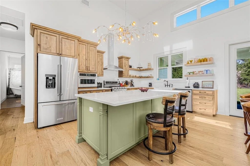 Photo of 8843 KENTON ROAD