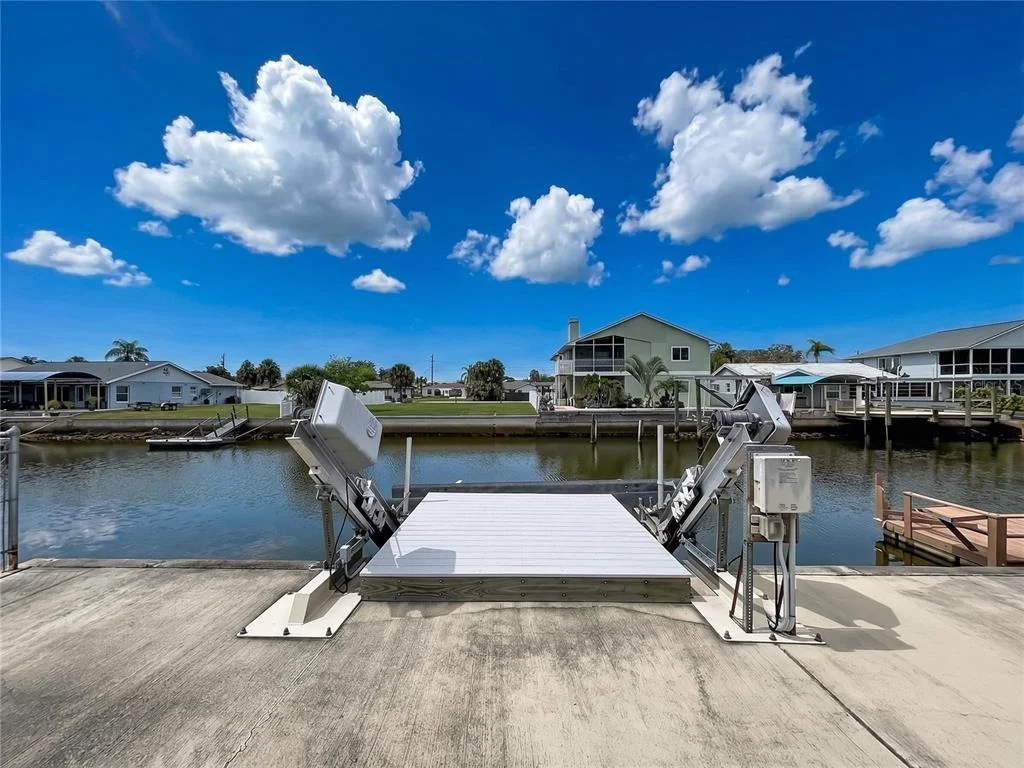Photo of 7401 ISLANDER LANE
