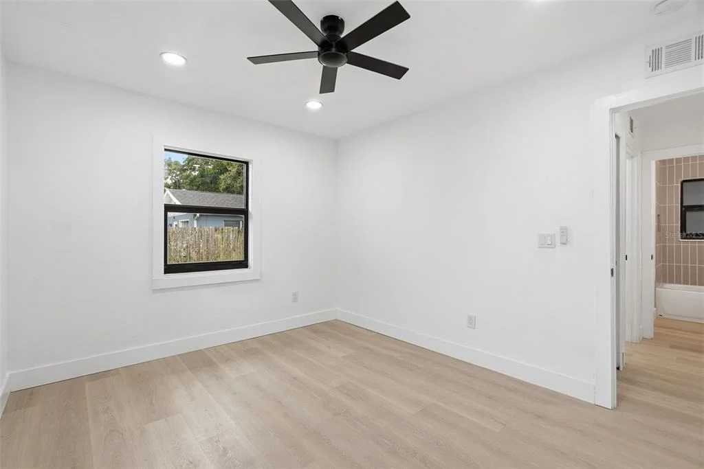 Photo of 595 PINE STREET