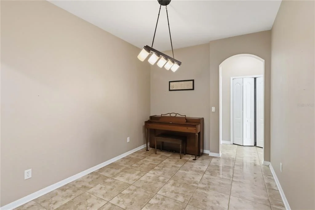Photo of 820 PARKER DEN DRIVE