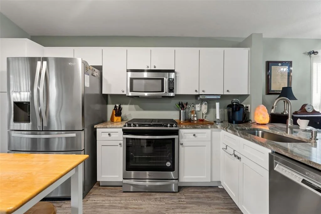 Photo of 8620 PERSEA COURT