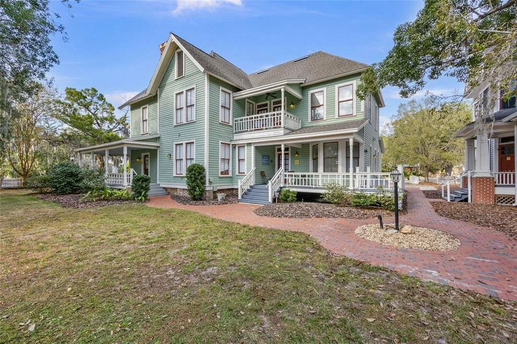 Photo of 205 SE 7TH STREET