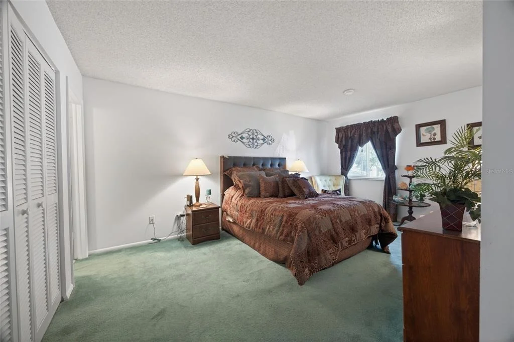 Photo of Unit B at 569 MIDWAY DRIVE