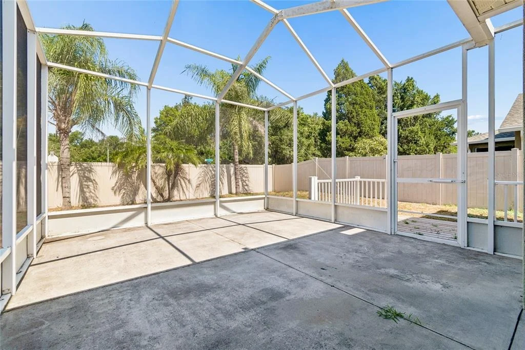 Photo of 915 WINDTON OAK DRIVE