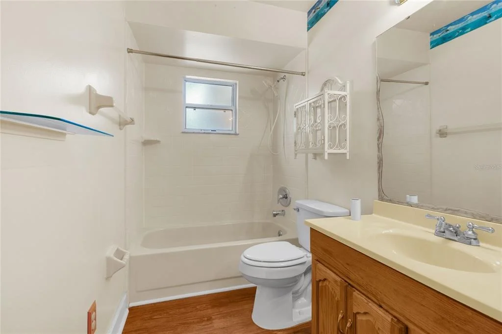 Photo of 611 SHERWOOD OAKS CIRCLE