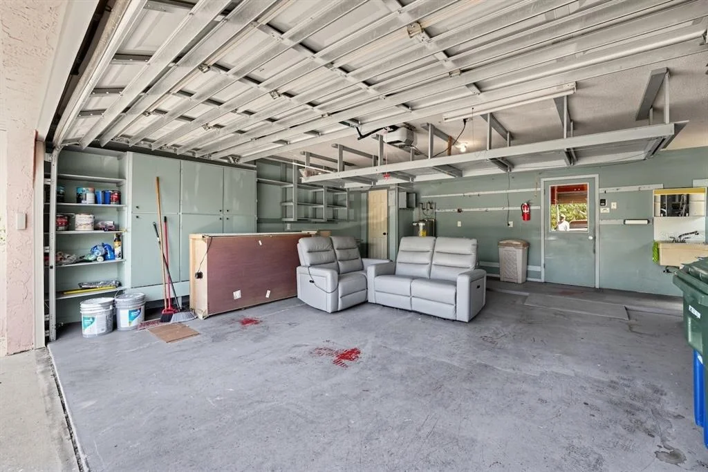 Photo of 520 CENTER ROAD