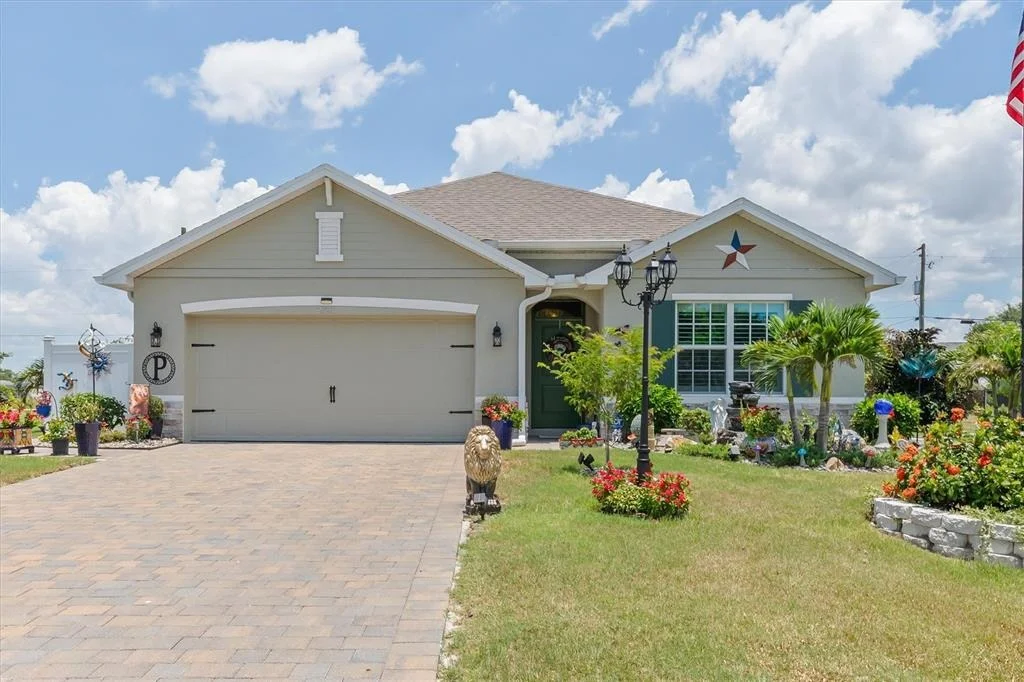 Photo of 25266 ESTRADA CIRCLE