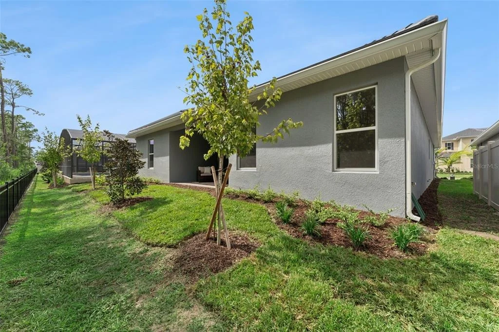 Photo of 14353 CREST PALM AVENUE