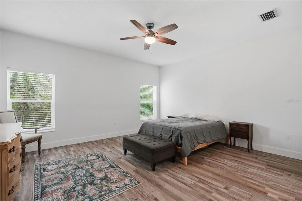 Photo of 6454 FREEPORT DRIVE