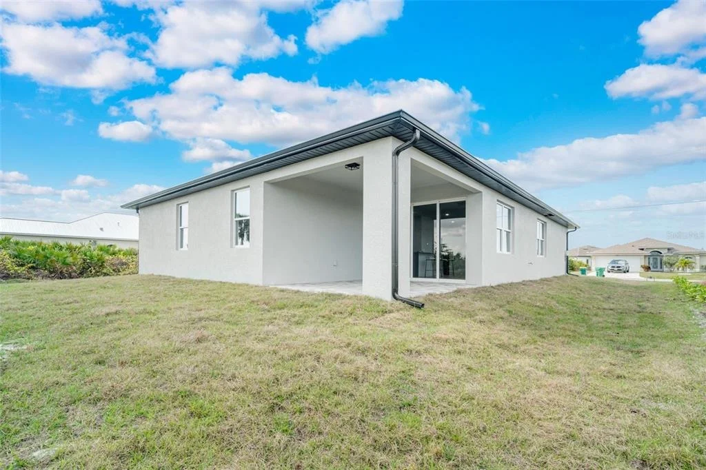 Photo of 384 BAYTREE DRIVE