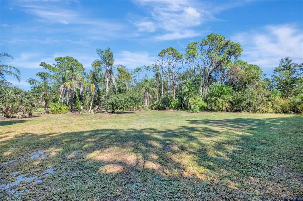 Photo of 403 LONGBOW TRAIL