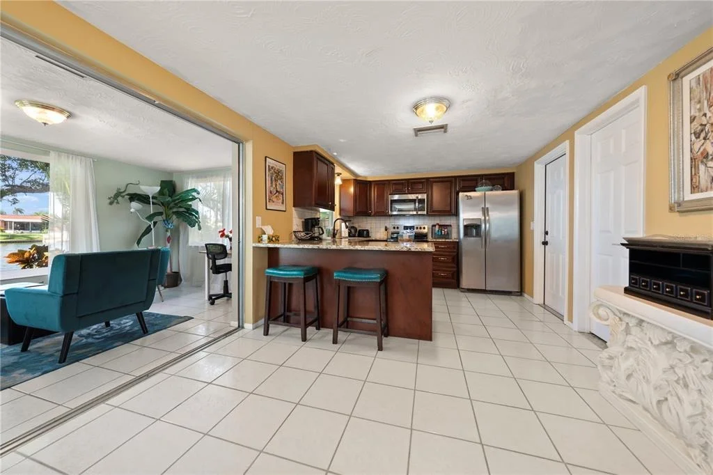 Photo of 4114 SUNRAY DRIVE