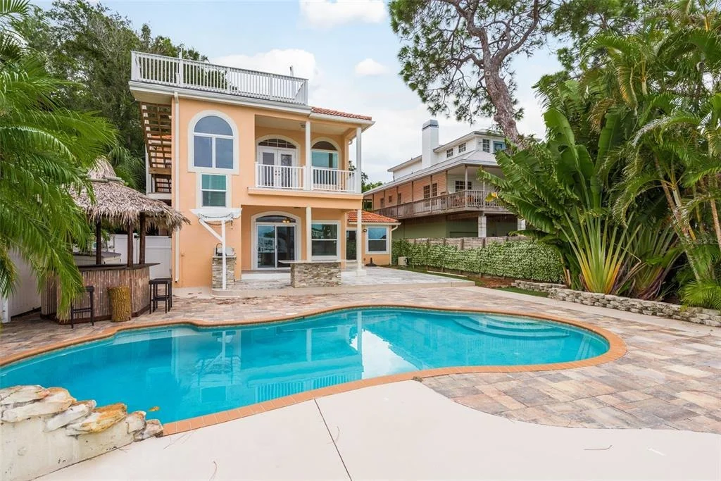 Photo of 302 SHORE DRIVE