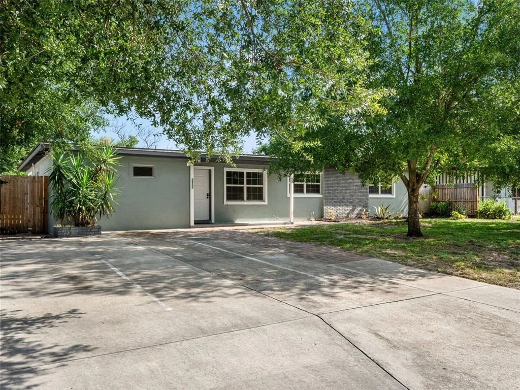 Photo of 3813 EDLAND DRIVE
