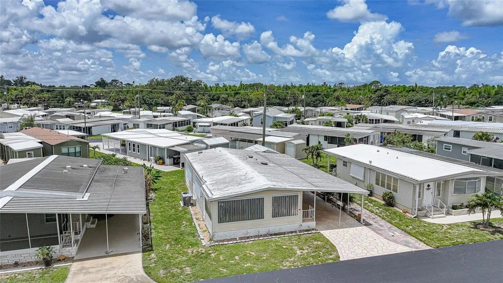 Photo of 3450 GRAPEFRUIT LANE