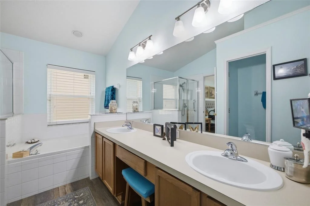 Photo of 7113 COLONY POINTE DRIVE