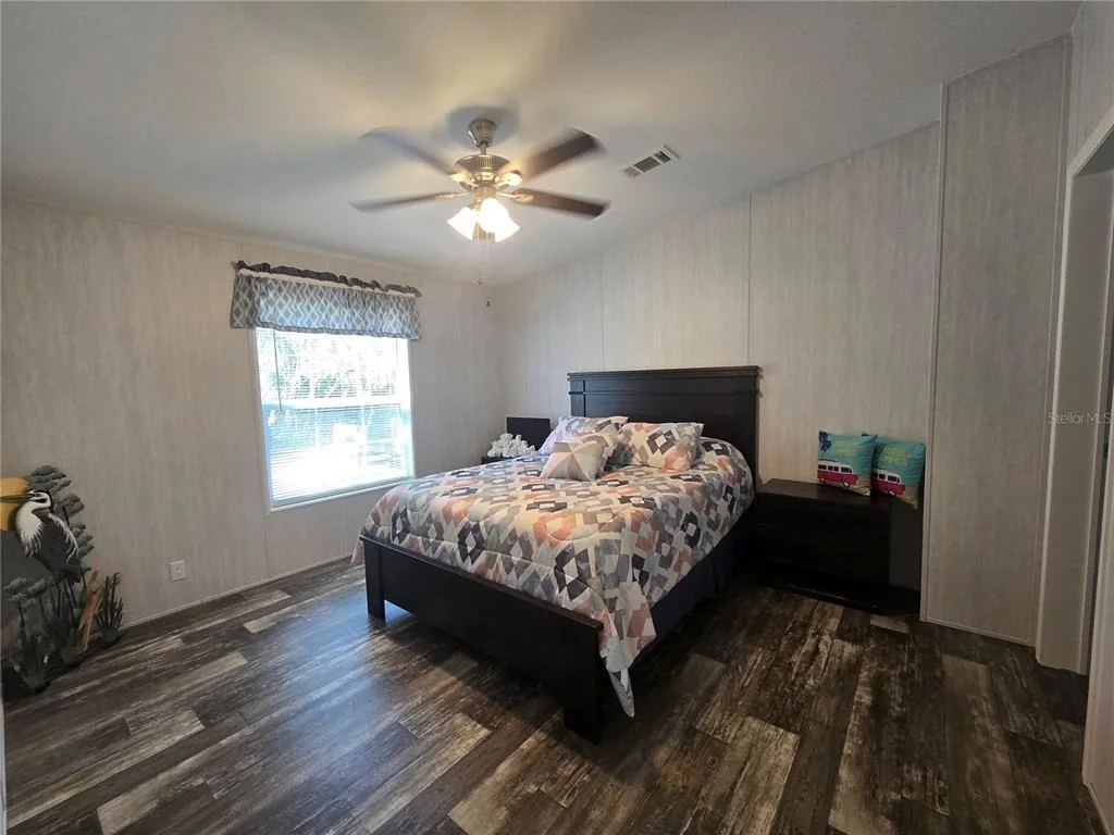 Photo of 56290 CHERRY TREE ROAD