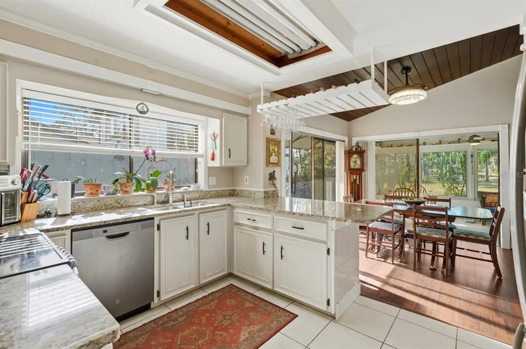 Photo of 118 MEADOWBROOK CIRCLE