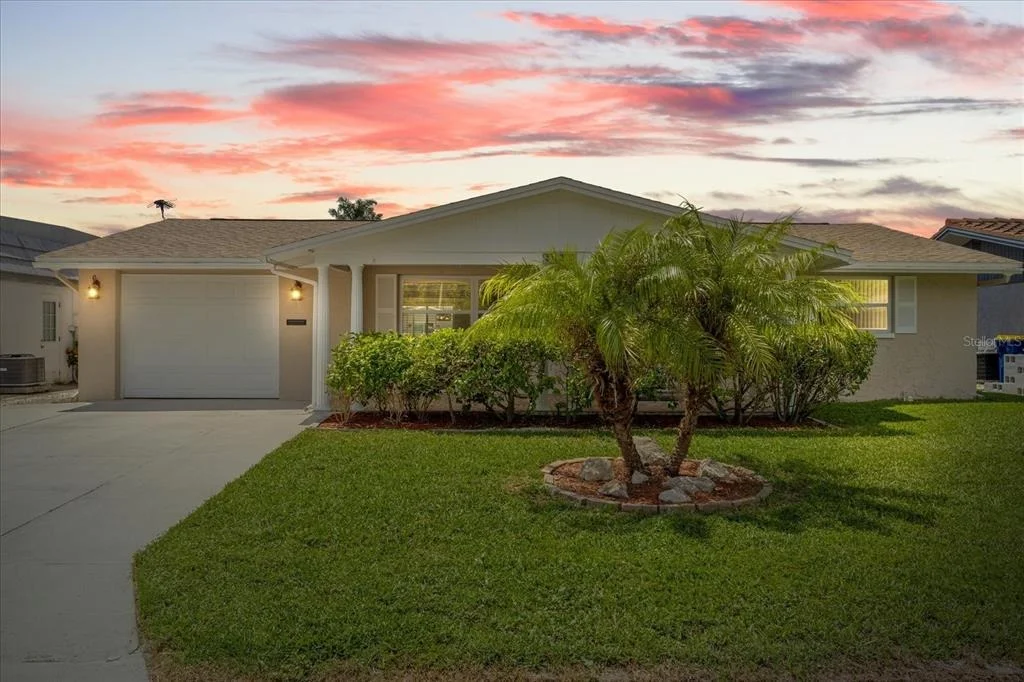 Photo of 4933 SHELL STREAM BOULEVARD