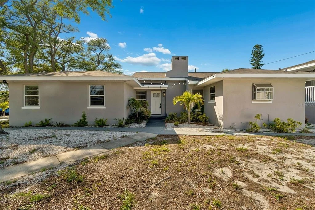 Photo of 125 HARBOR BLUFF DRIVE