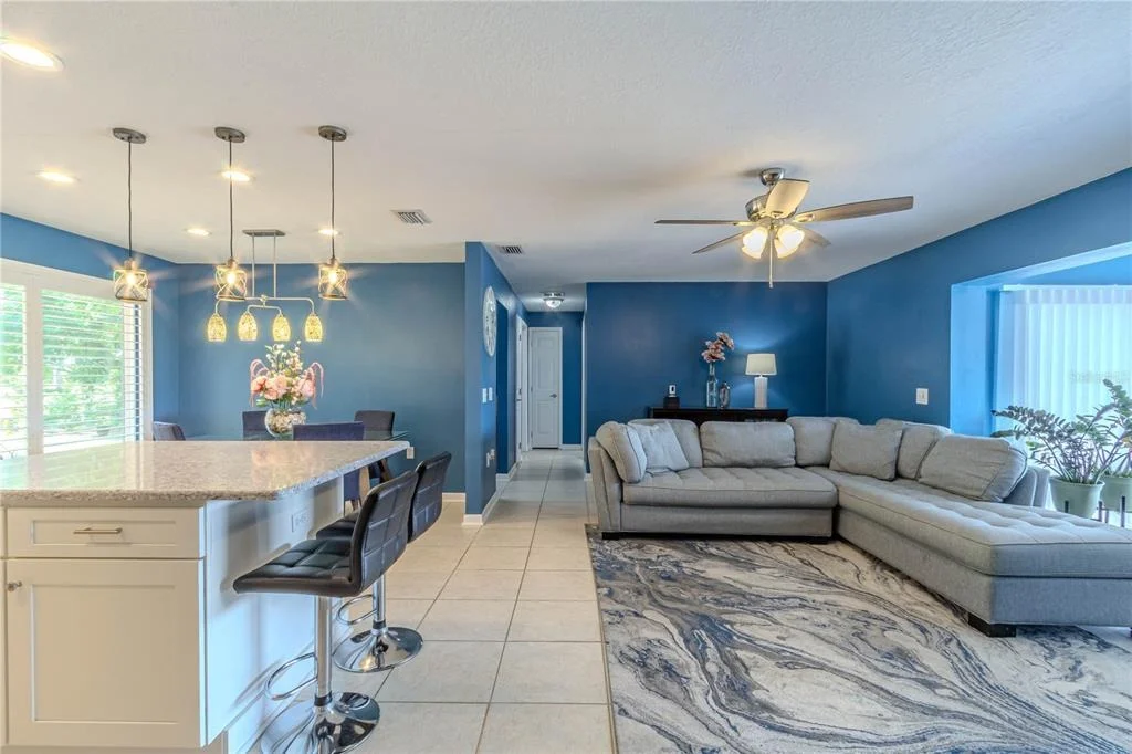 Photo of 6526 LYNN ROAD