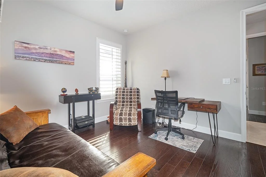 Photo of 823 CREEKWOOD DRIVE