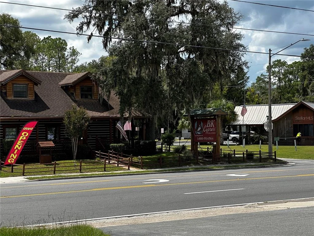 Photo of 418 N PINE STREET