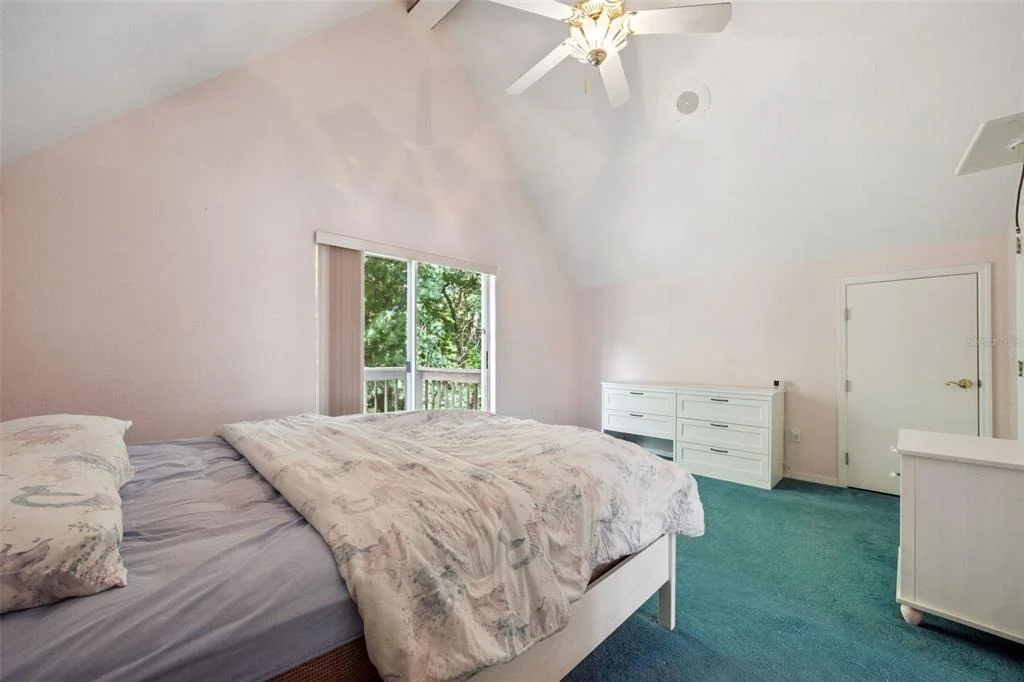 Photo of 21033 VIOLET ROAD