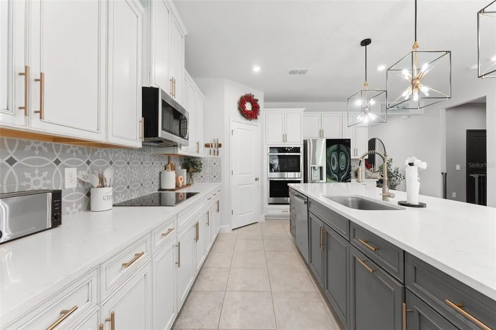 Photo of 602 ROMINGER LOOP
