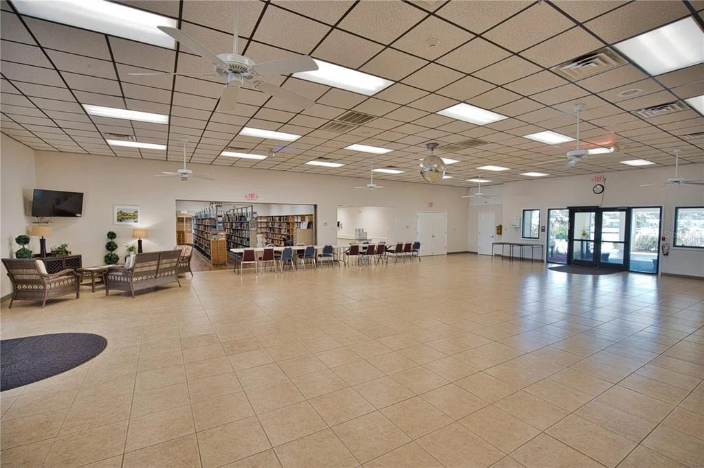 Photo of 412 VIVAR
