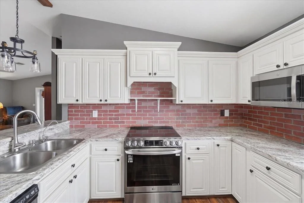 Photo of 115 SEMINOLE ROAD
