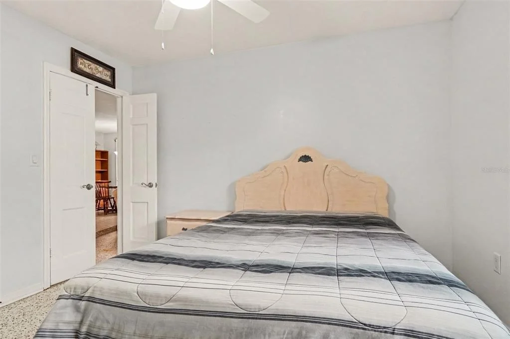 Photo of 2818 AMBERGATE ROAD