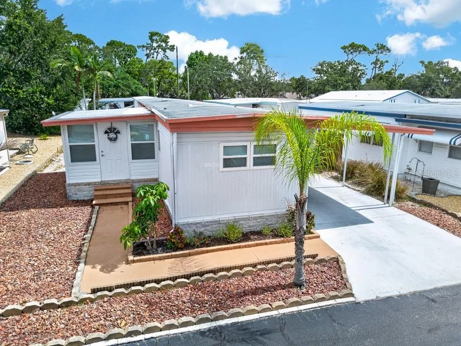 Photo of 3527 TIKI DRIVE