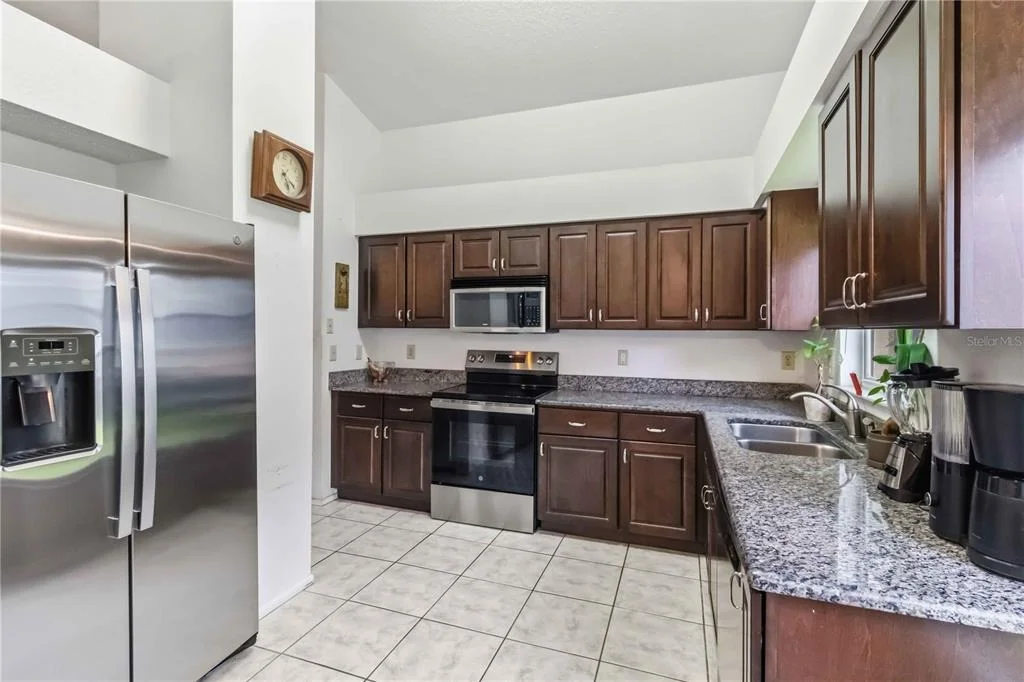 Photo of 13437 BEECHBERRY DRIVE
