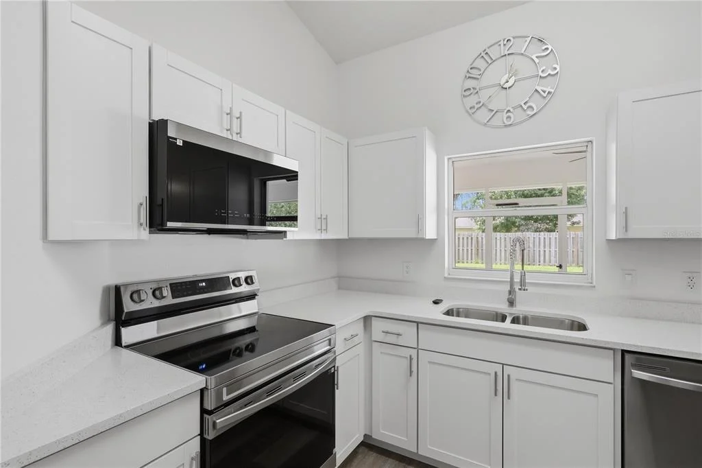 Photo of 7 PALM LEAF LANE
