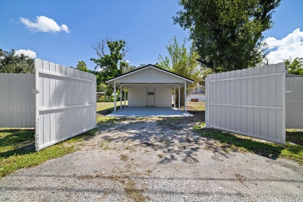 Photo of 11002 RIVERVIEW DRIVE